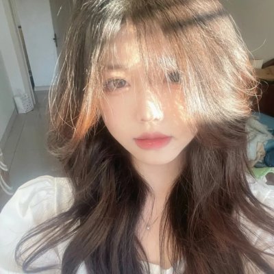 跳舞的红色公交